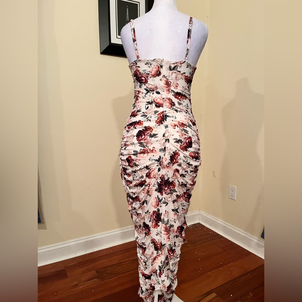 Club L London Pink Floral Maternity Dress - Picture 8 of 8
